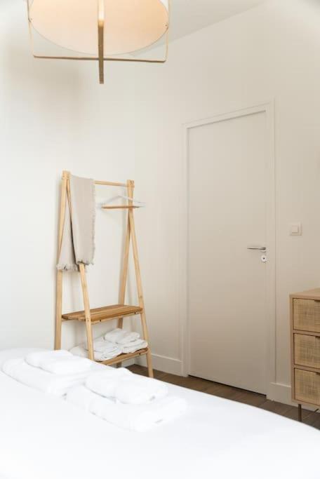 Superbe Appartement En Rdc Proche Marche Central La Rochelle  Eksteriør bilde
